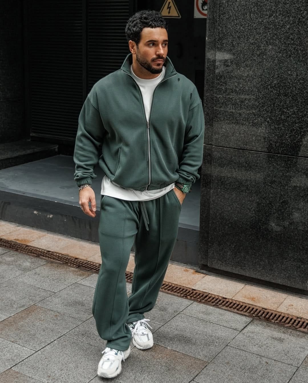 спортивный костюм для мужчин,спортивные костюмы двойка,мужские спортивные костюмы,cпортивный костюм на молнии,спортивные костюм