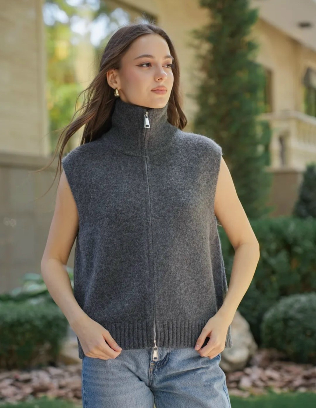 жилетка женская,женский вязаный жилет,жилет женский,жилет вязаный,трикотажный жилет