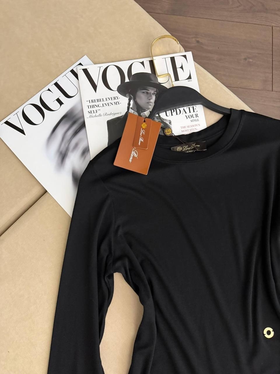 кофта стиль,женская кофта,кофта с вырезом,лонгслив женский,базовая кофта