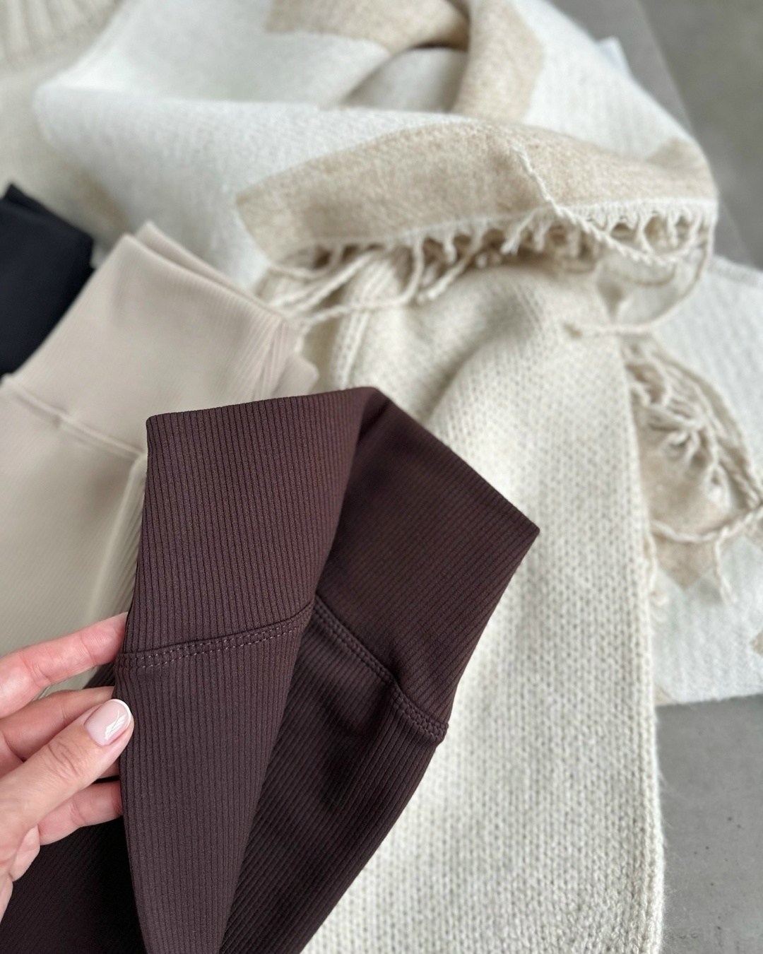 женские легинсы,легинсы в рубчик,легинсы лапша,коричневые женские леггинсы в рубчик с высокой,трикотажные брюки