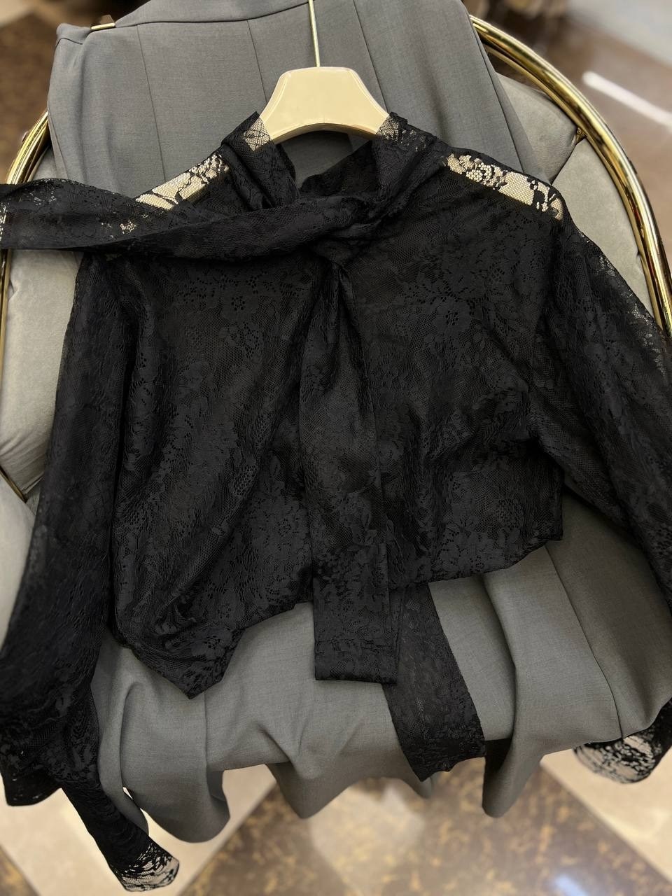 блузка с кружевами,юбка с поясом,блуза,модное платье,юбка
