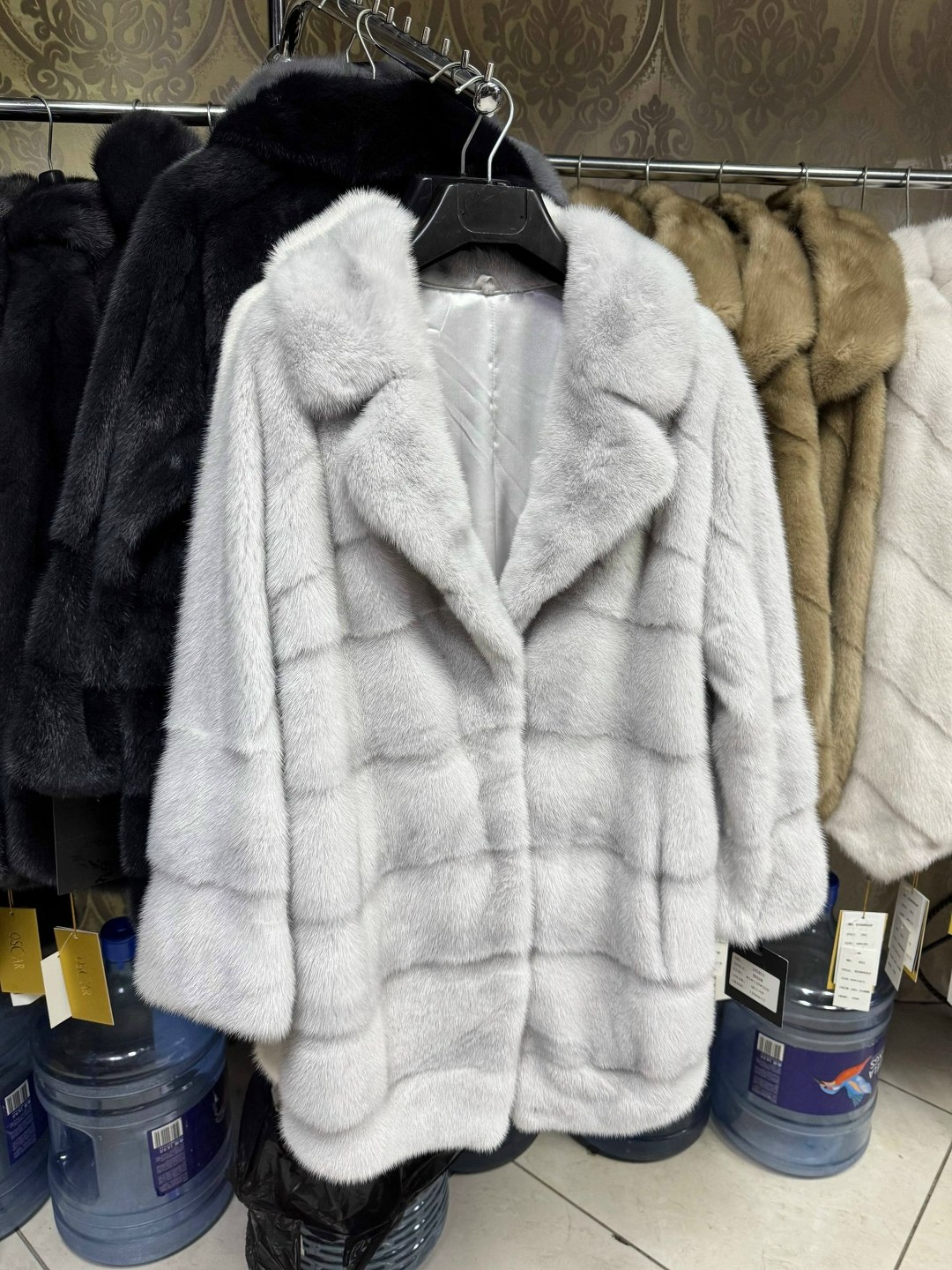 шуба норковая,шуба норковая белая,шуба норка,серая норковая шуба,шуба белая норка