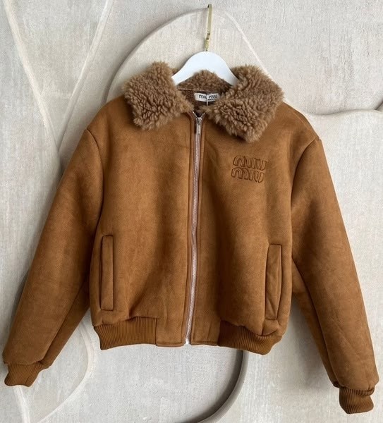 стильная куртка,куртка модная,куртка бомбер,куртка миу миу женская,куртка дубленка