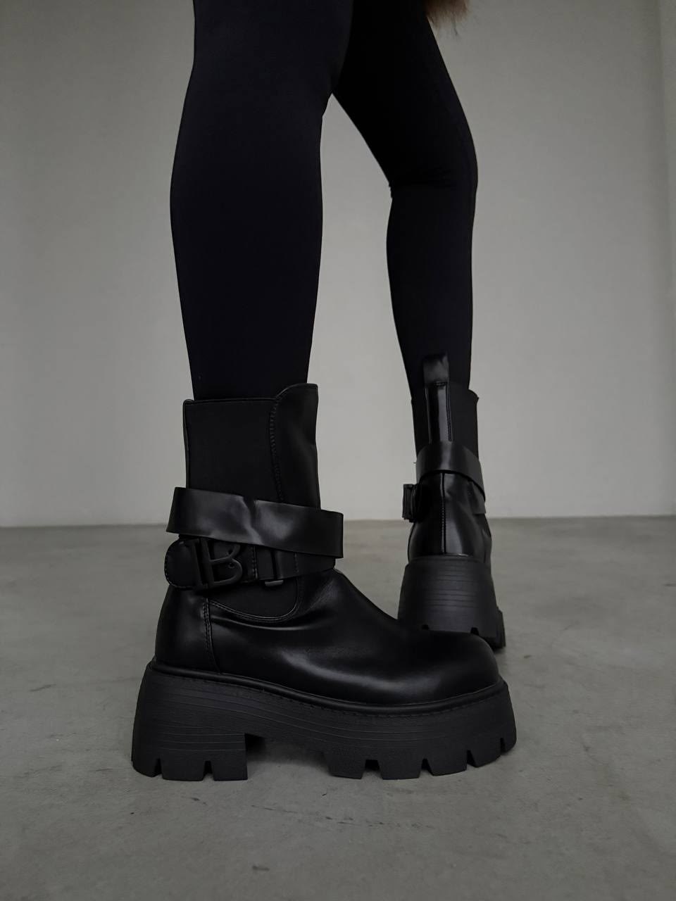 ,ботинки женские,стильные ботинки, женская,ботинки демисезонные