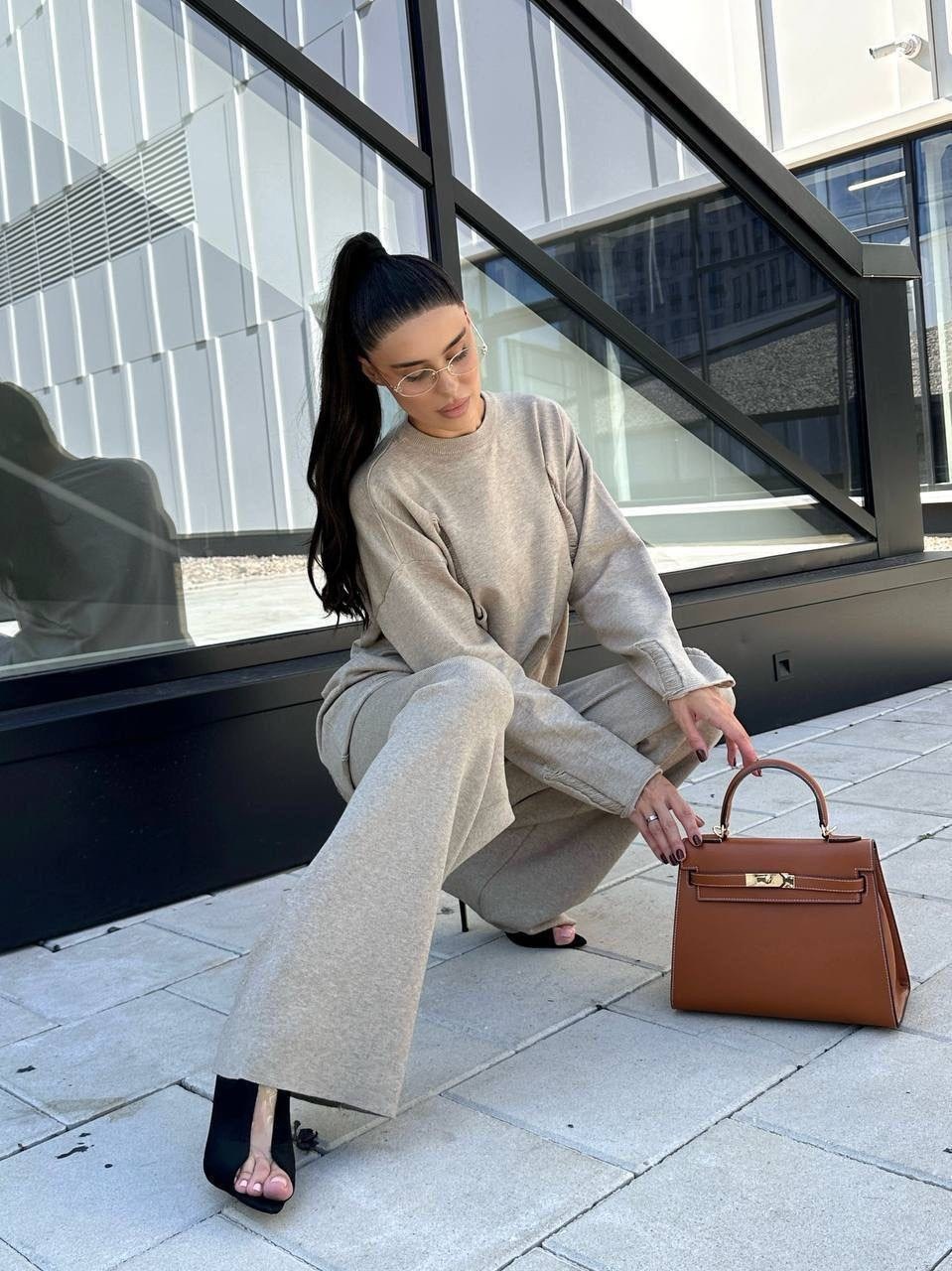 костюм с брюками,трикотажные костюмы,костюмы брючный,трикотажный костюм с брюками палаццо,костюм с брюками палаццо