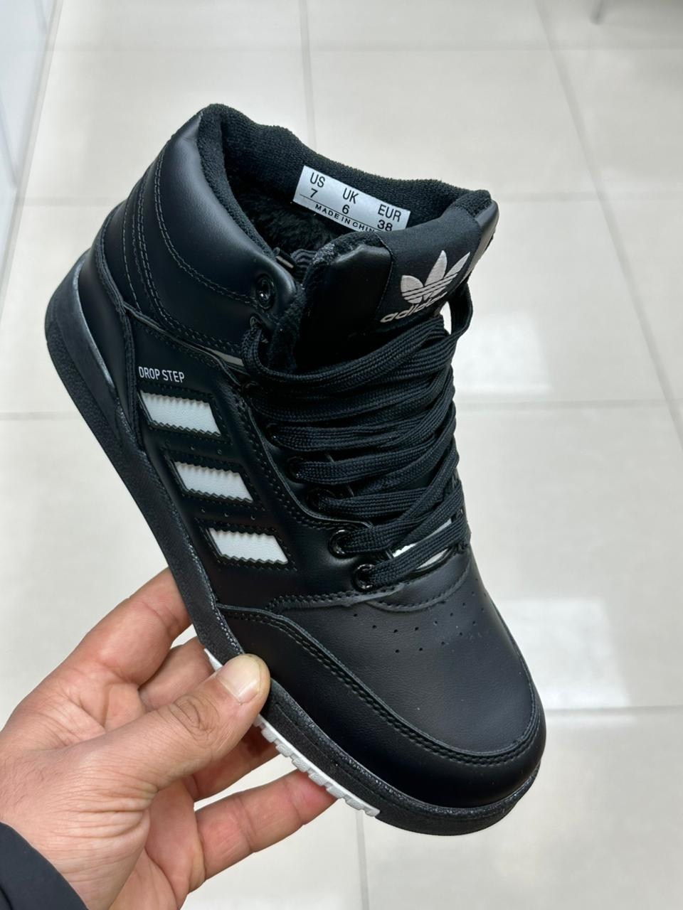 ,зимние кроссовки adidas,зимние кроссовки адидас мужские,зимние кроссовки,кроссовки adidas