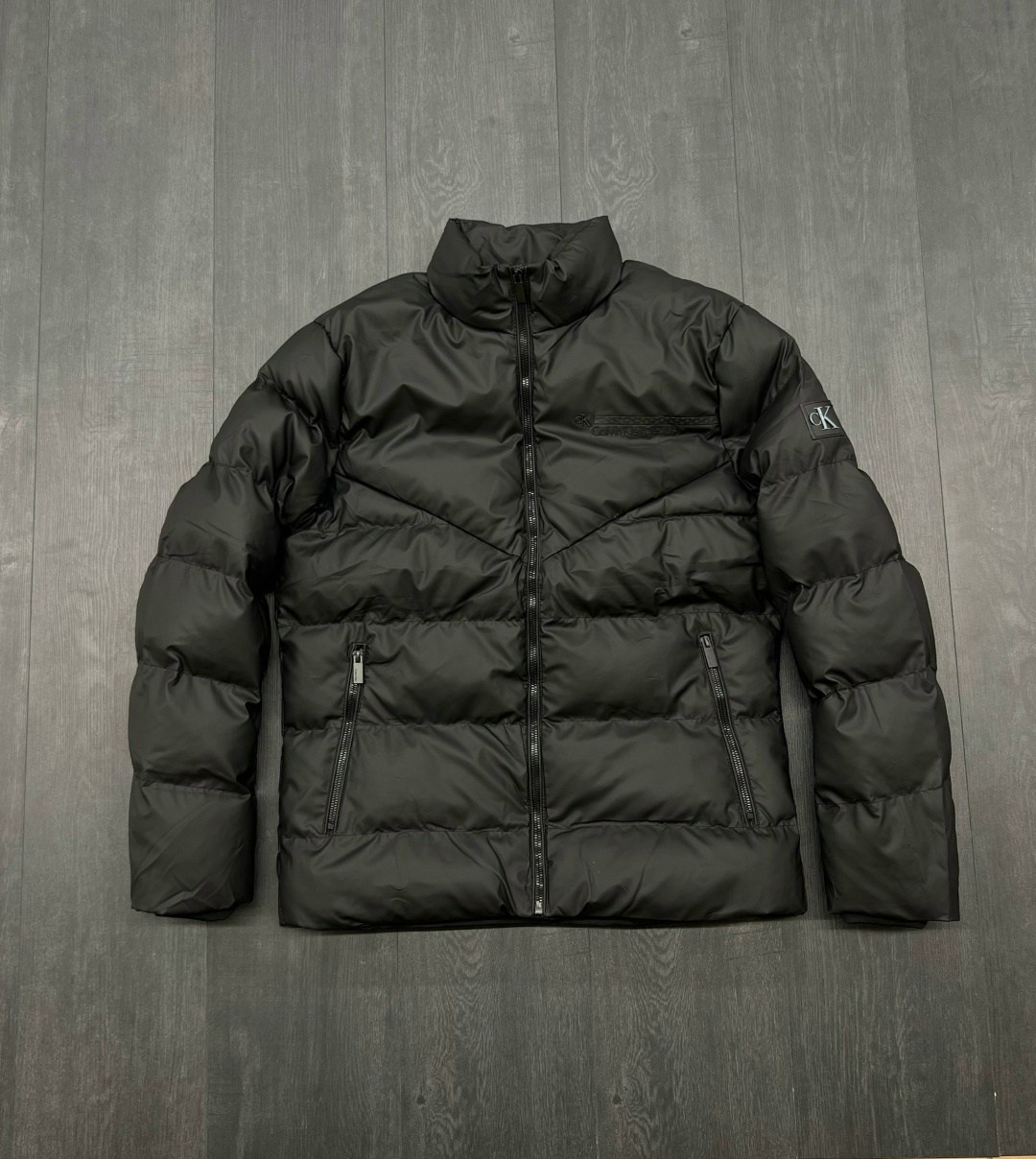 пуховик prada,пуховик прада мужской,мужские пуховики,пуховик повседневный,брендовые куртки