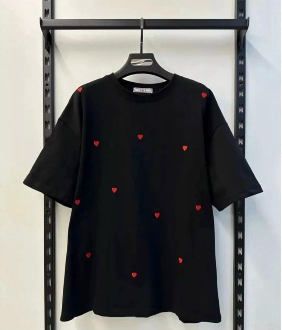 футболки оверсайз женские,футболки оверсайз,футболки женская,футболка оверсайз модная,футболка белая оверсайз