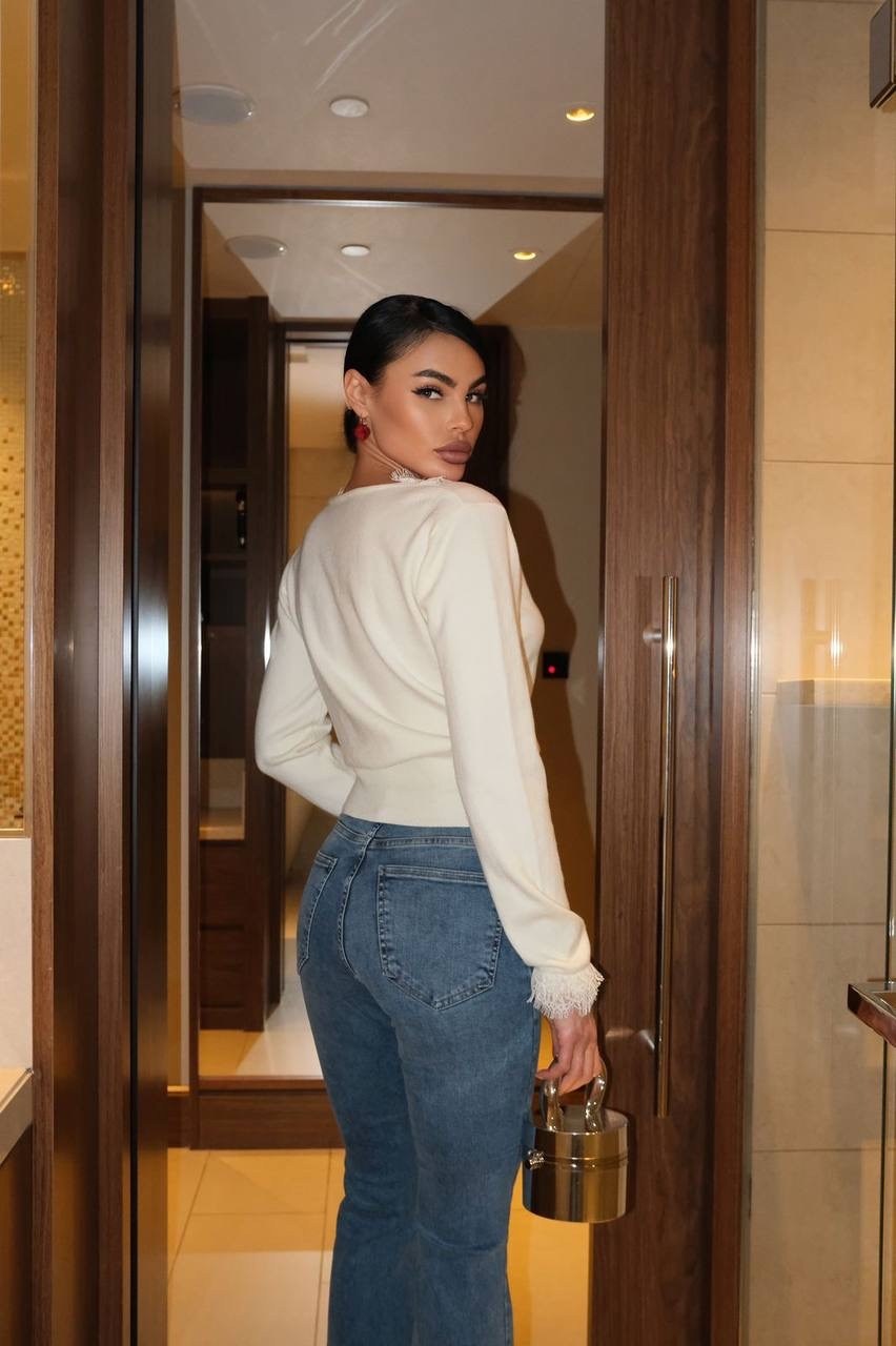 кофта с кружевами,нарядная кофта,джемпер кардиган,вязаные джемпера,кофточка