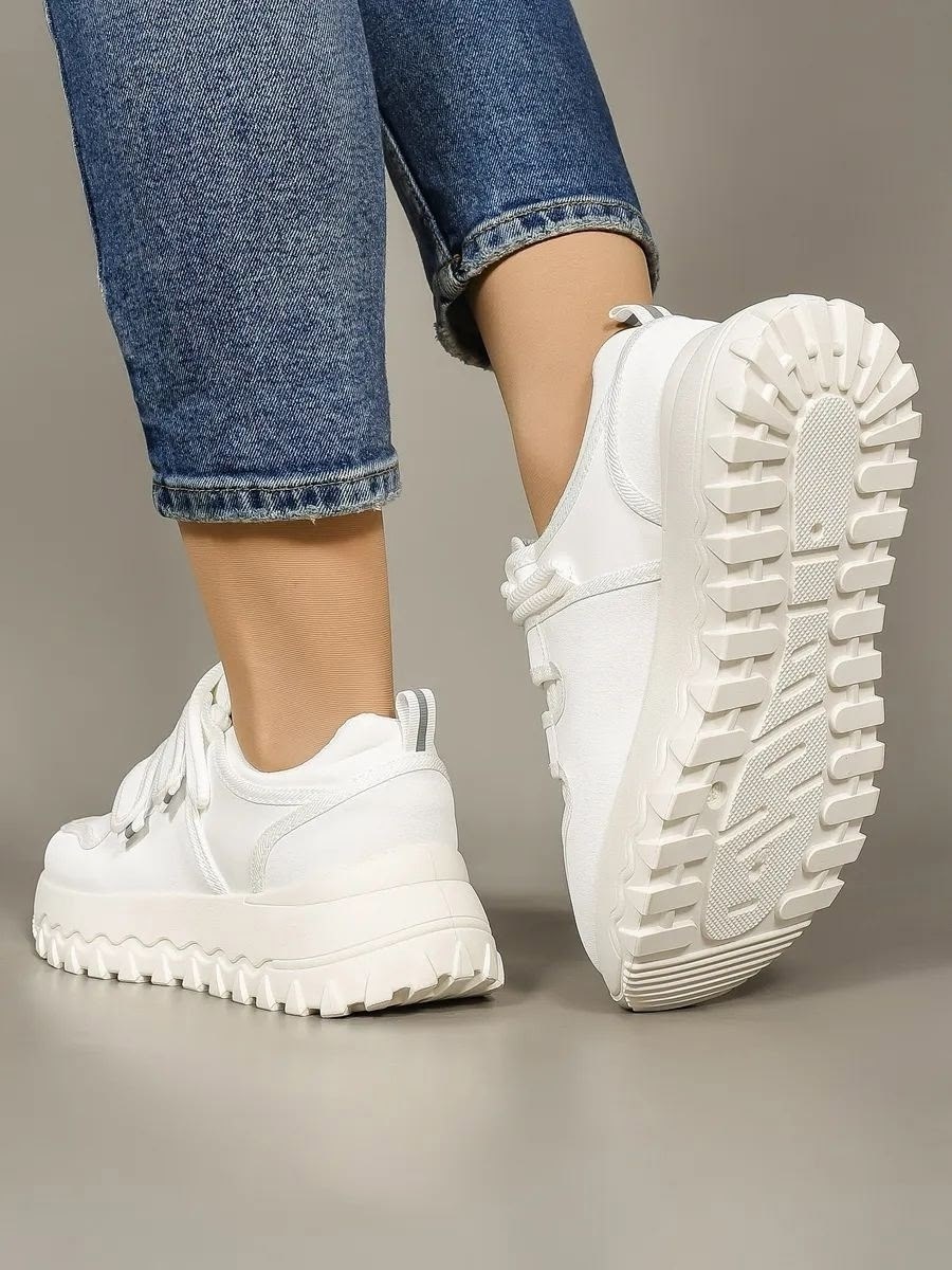 ,женские кроссовки,кроссовки женские белые,кроссовки белая,спортивная