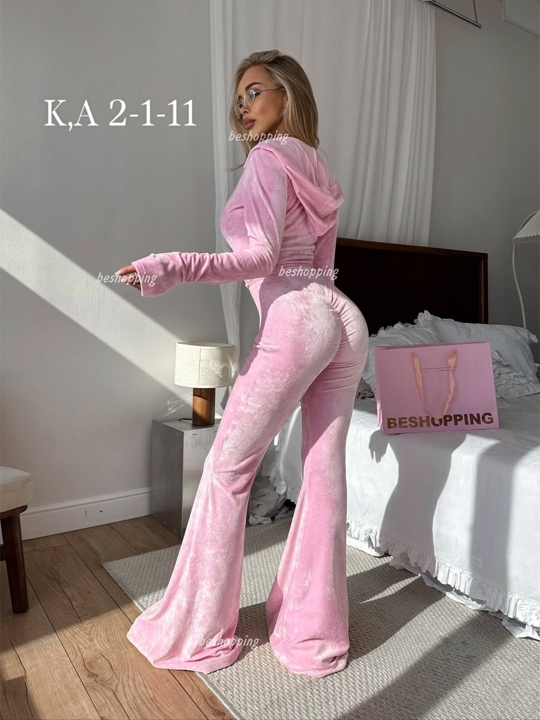 велюровые костюмы,женский велюровый костюм,велюровый костюм тройка женский,велюровый комбинезон,велюровый спортивная костюм