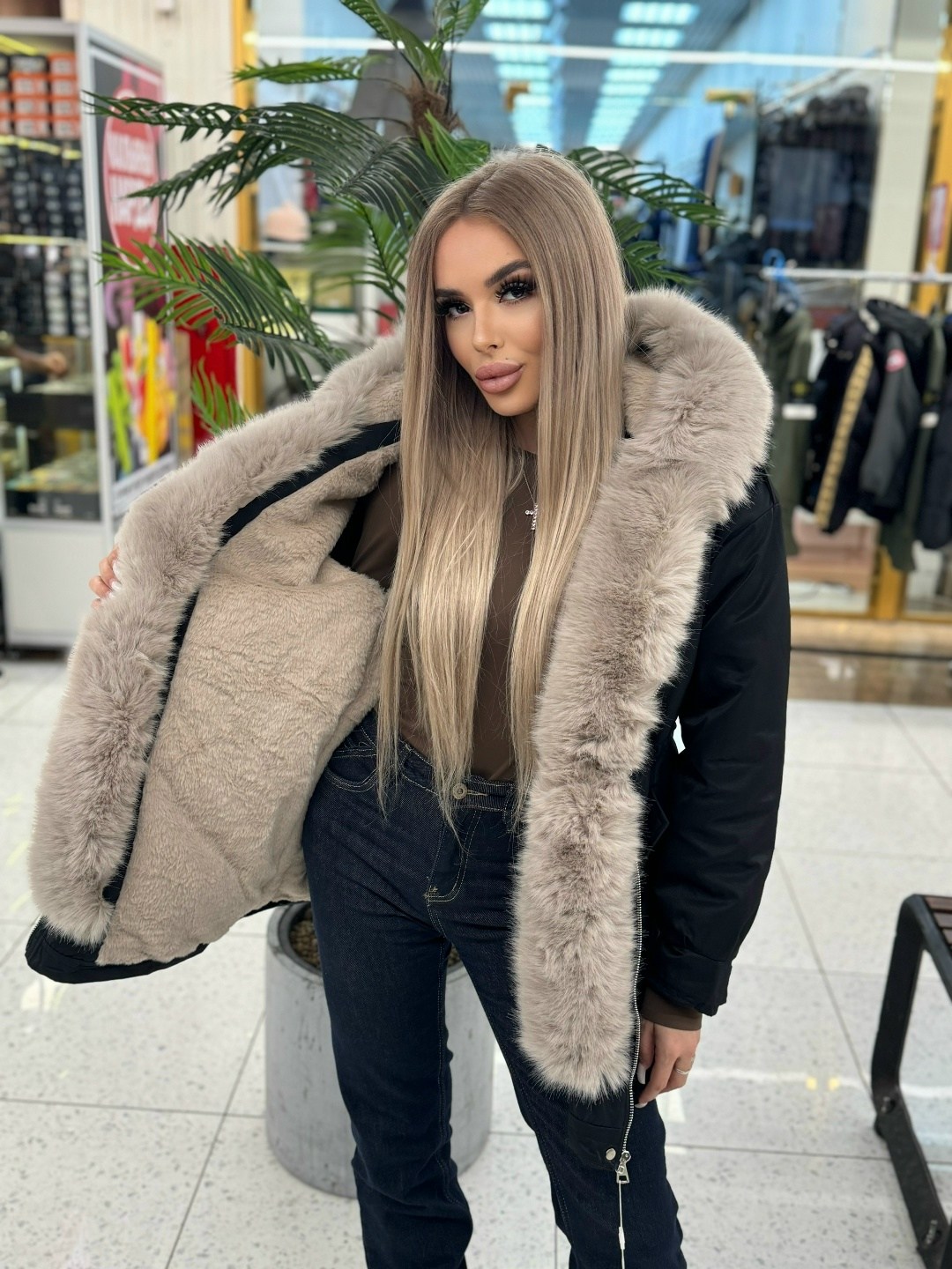 парка с натуральным мехом,парка женская с натуральным мехом,парка с мехом,парка с мехом женская зимняя,красивые зимние куртки с мехом