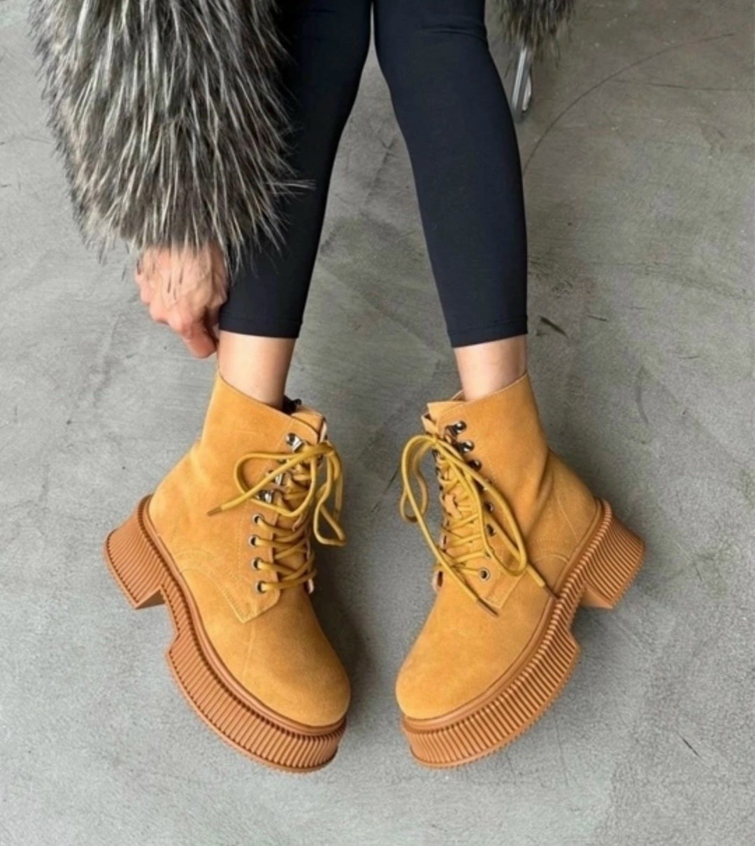 женские ботинки,,женские высокие ботинки,модные ботинки,замшевые ботинки