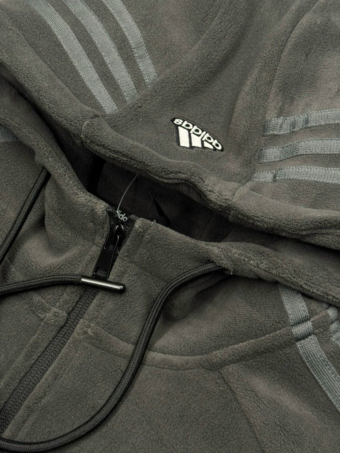 зип худи бежевая адидас,зип худи adidas essentials,adidas hoodie,толстовка adidas,толстовка адидас