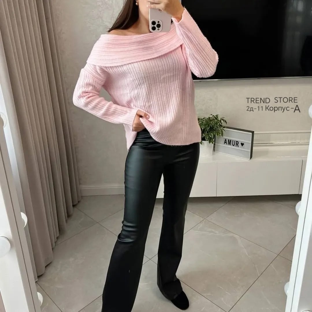 кофта женская,джемпер с открытыми плечами,розовый джемпер,кофта свитер
