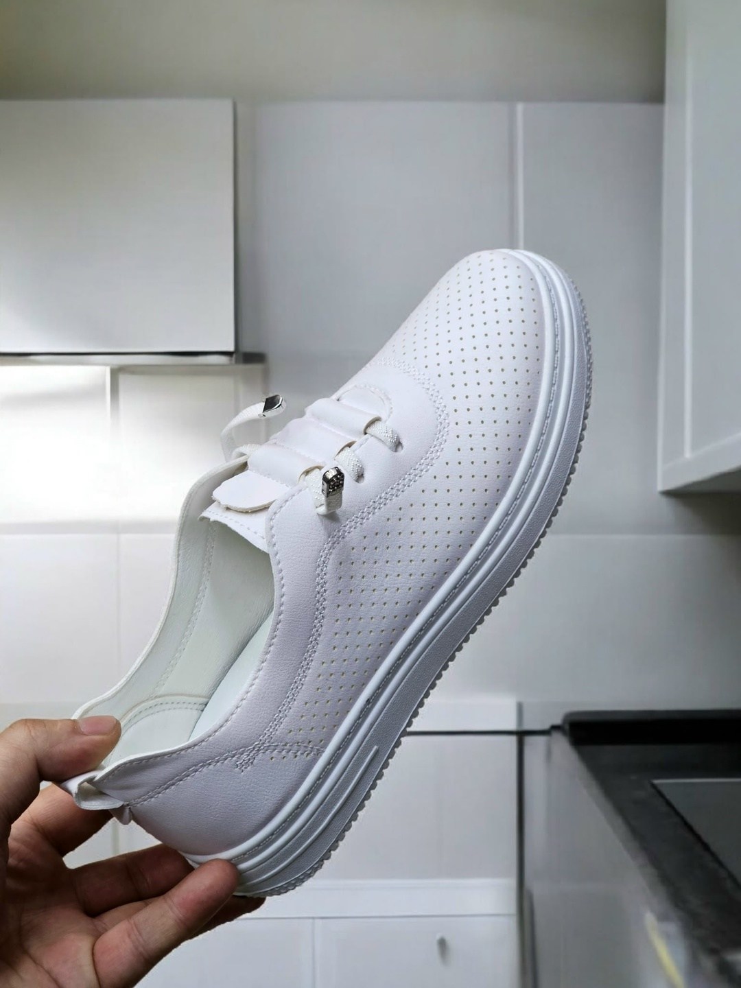 ,кеды женски,женские кроссовки,женские кеды,кеды белые женские