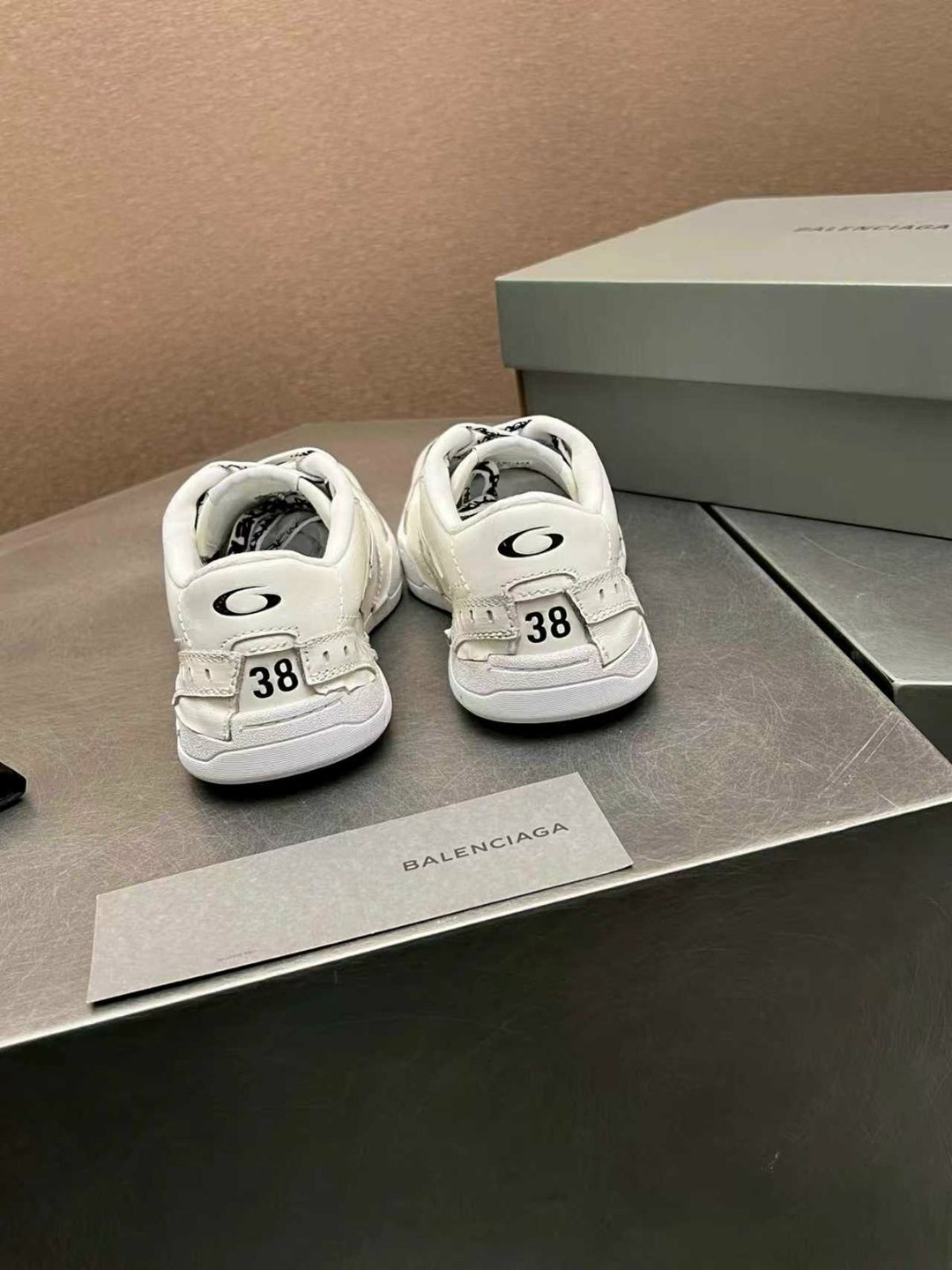 кроссовки женские balenciaga,кроссовки,спортивная ,кроссовки женскиe,кроссовки balenciaga