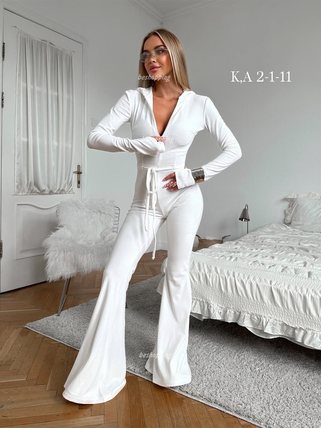 костюм белый,белый брючный костюм,костюмы спортивные,костюм тройка с брюками,женские костюмы