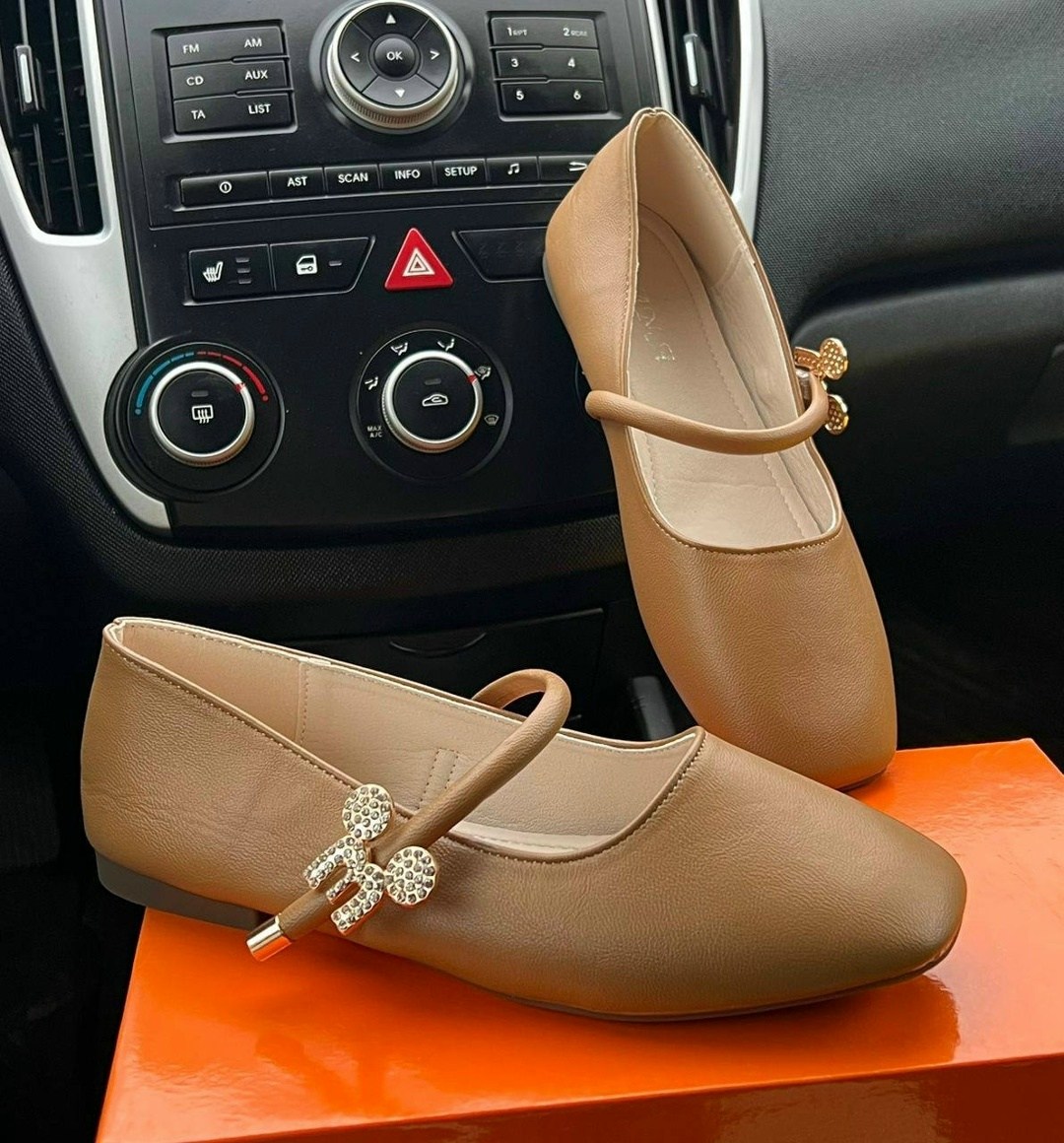 ,балетки женские,женская ,женский туфли,балетки с ремешками