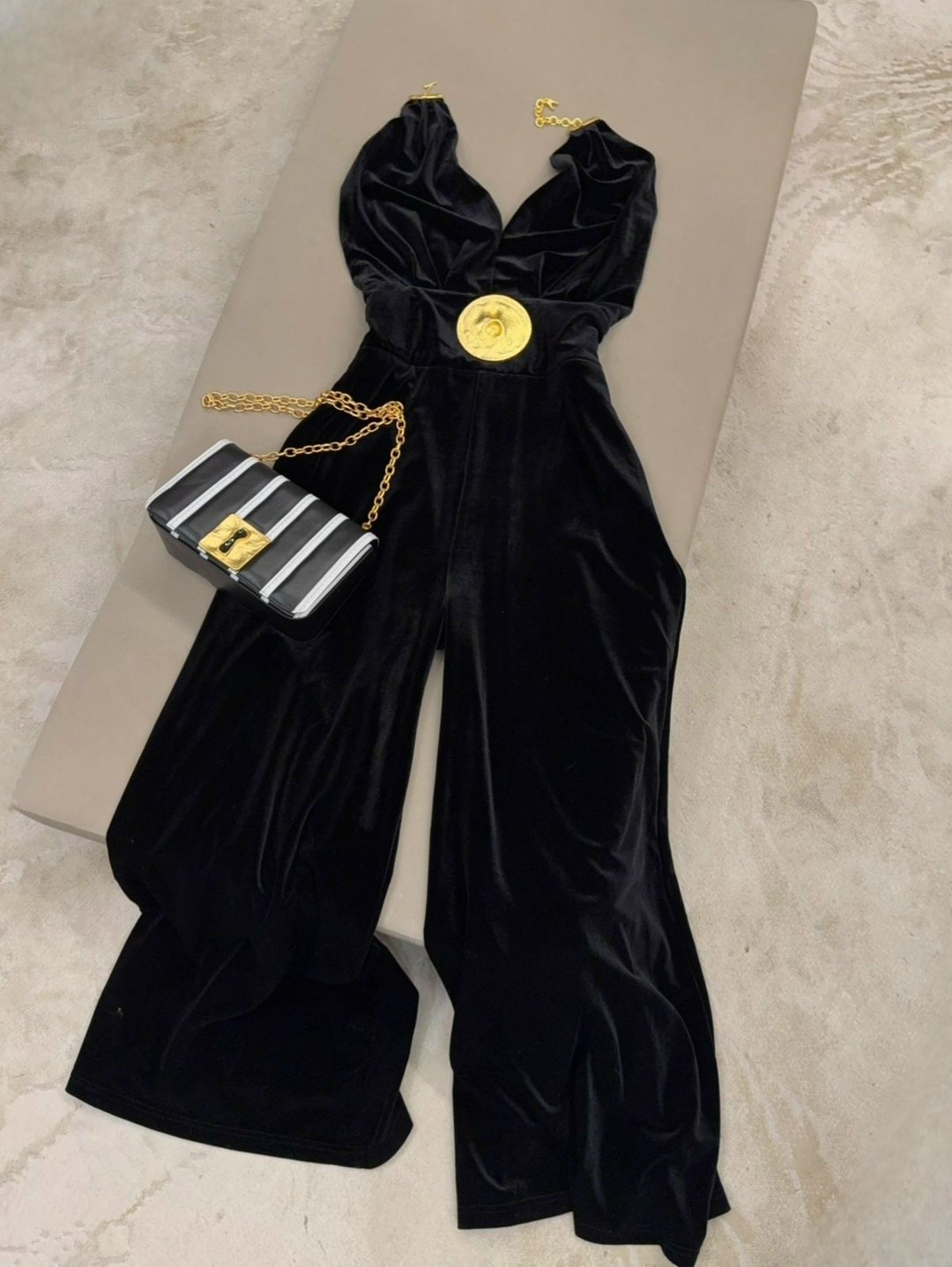 вечерние комбинезоны,женский бархатный комбинезон,женские комбинезоны,комбинезон женский вечерний,элегантные женские комбинезоны