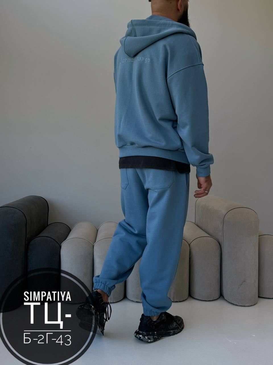 спортивные костюм,трикотажные костюмы,костюмы спортивные женские,парные спорт костюмы ,толстовка мужской