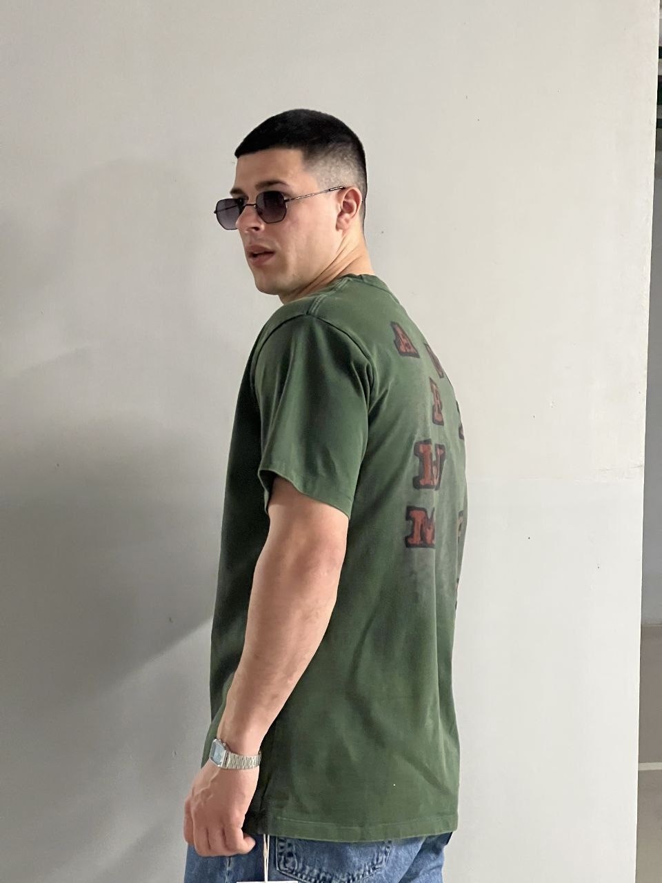 футболки мужские оверсайз,футболки мужские,оверсайз футболка,серая футболка оверсайз с принтом,футболки оверсайз для мальчиков