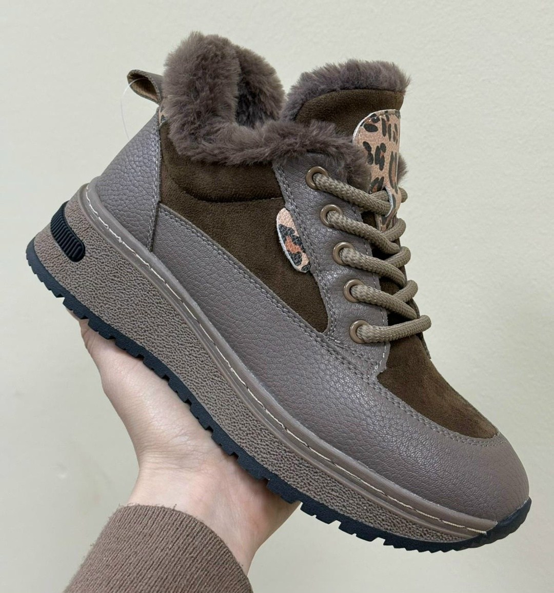 ,женские ботинки,зимние женские кроссовки,кроссовки женские зимние с мехом, женская зимняя
