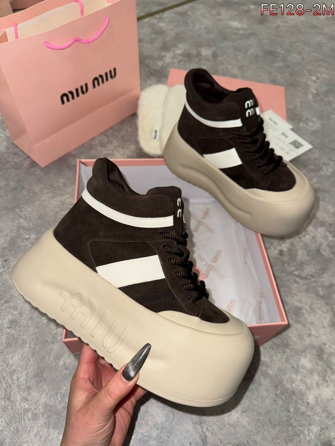,кеды miu miu,кеды с мехом,кроссовки miu miu,кеды miu miu женские