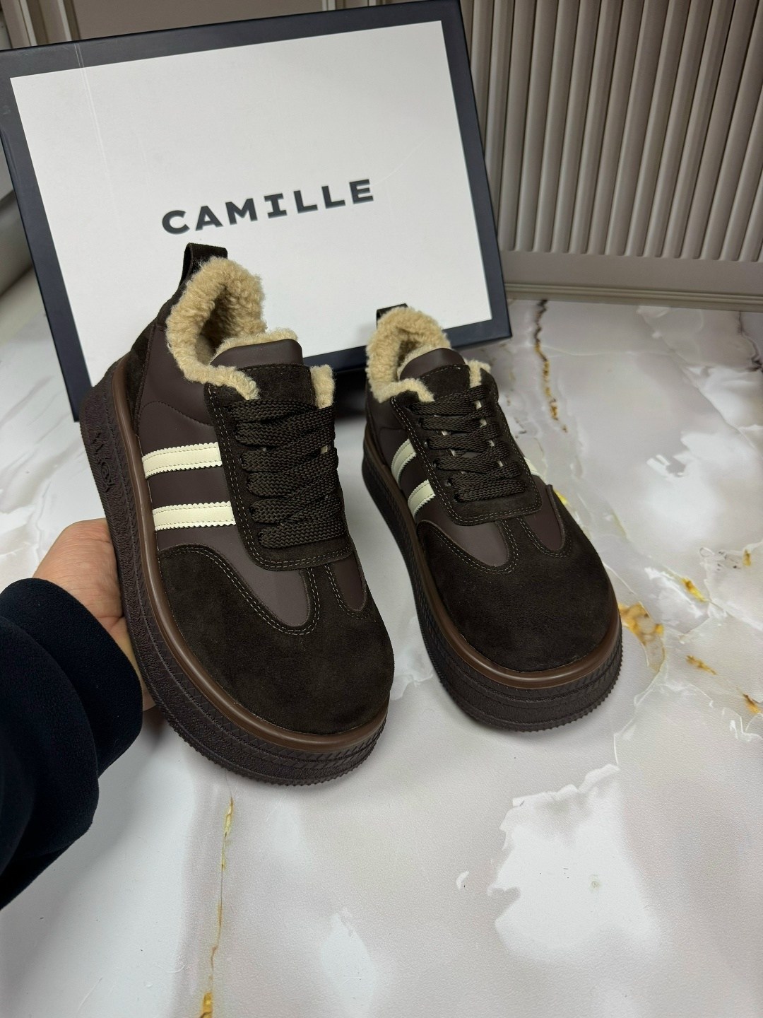 ,кроссовки женскиe,женская ,кроссовки замшевые,теплые кроссовки