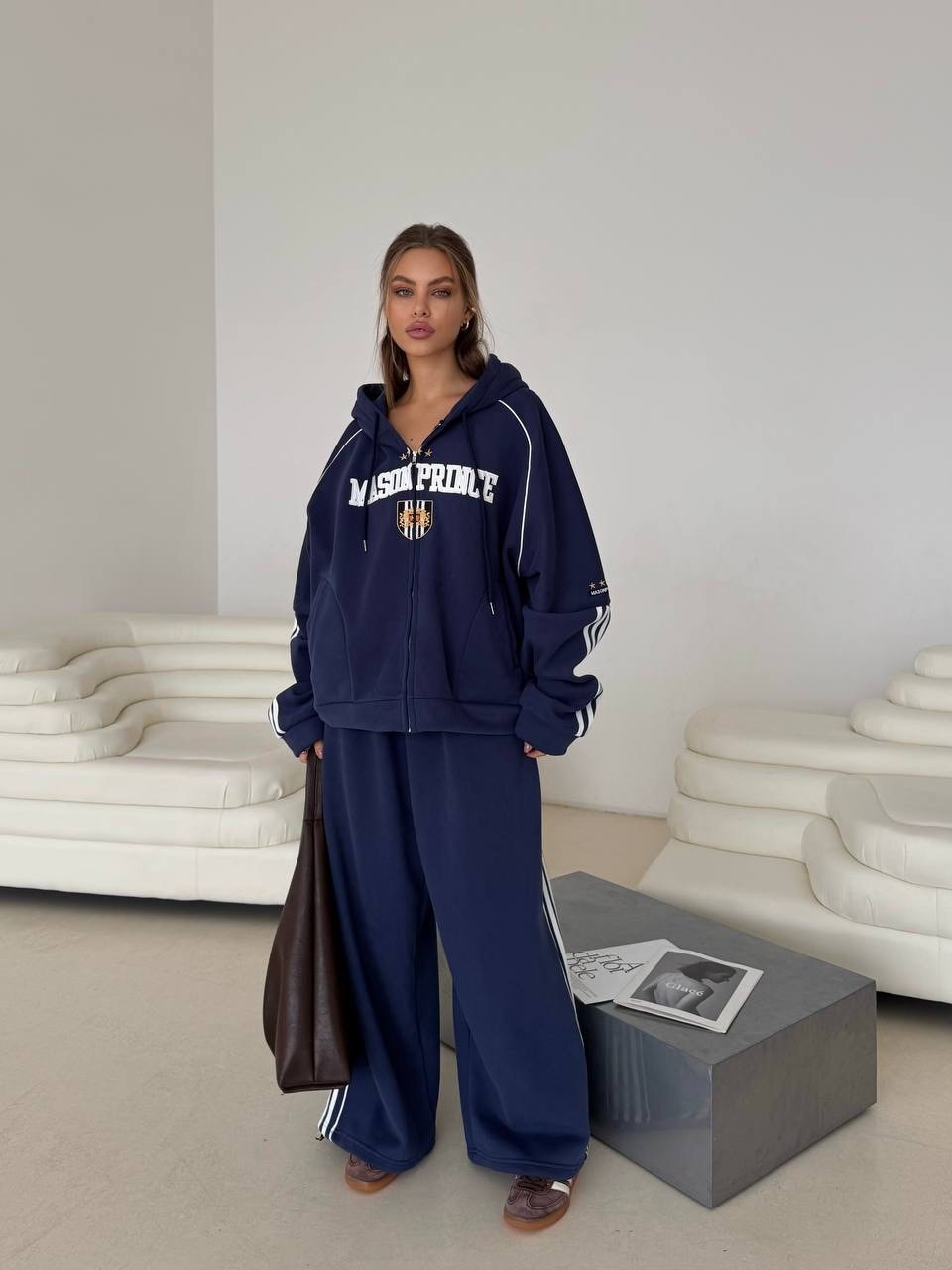 костюм спортивный с,костюмы спортивные женские,стильный костюм,трикотажные костюмы,костюм со штанами