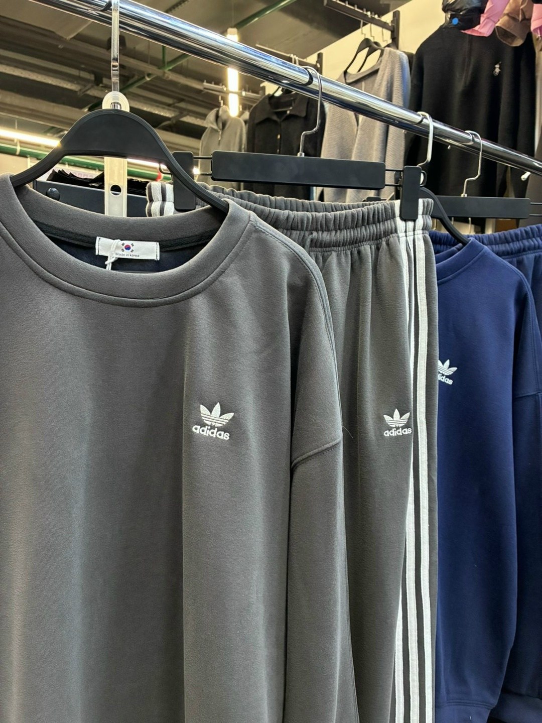 adidas original,спортивные брюки adidas originals,свитшот адидас оригиналс,брюки спортивные adidas,adidas originals adidas