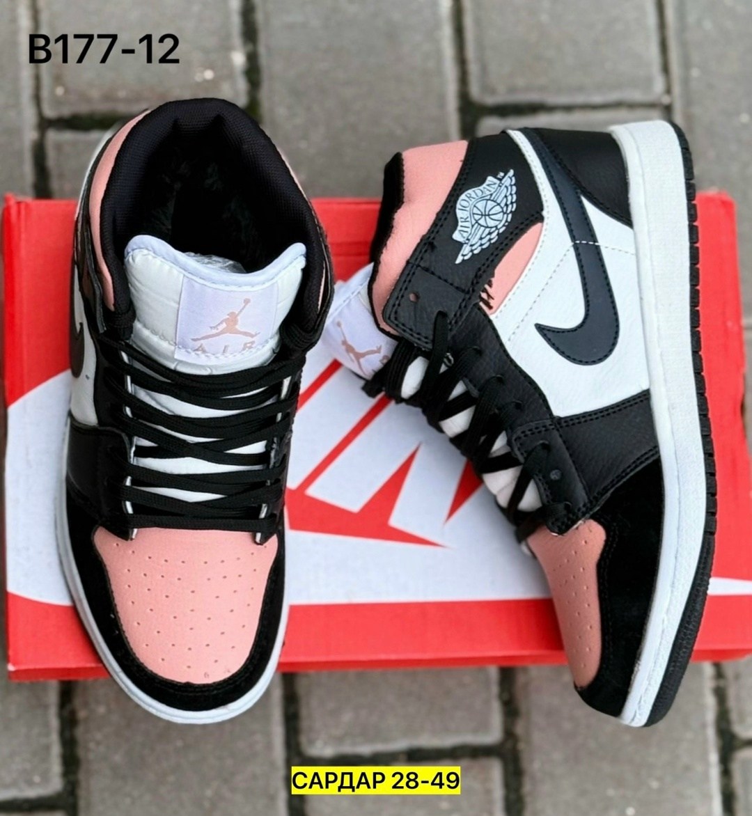 кроссовки женские nike air jordan 1,nike air jordan 1 mid,кроссовки nike air jordan 1,nike air jordan 1,кроссовки nike air jordan 1 retro high og