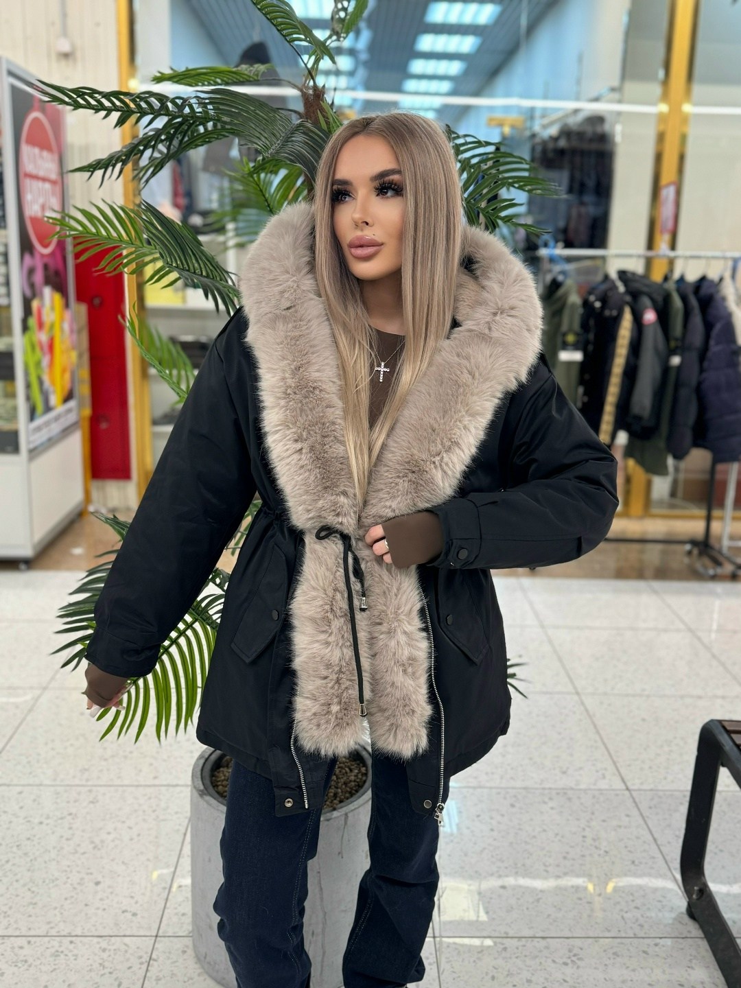 парка с натуральным мехом,парка женская с натуральным мехом,парка с мехом,парка с мехом женская зимняя,красивые зимние куртки с мехом