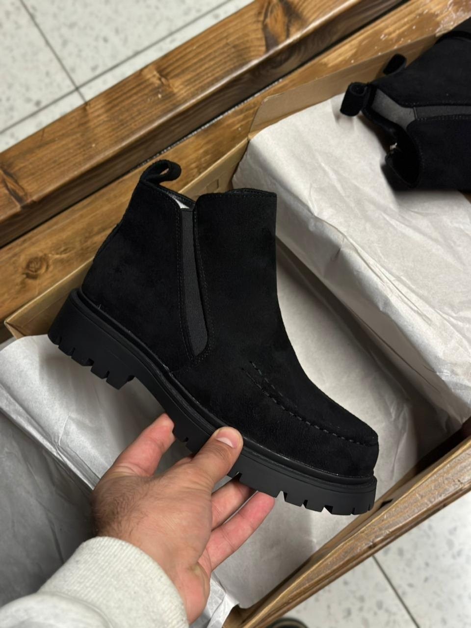 ботинки женские,,замшевые ботинки,женские ботинки челси,ботинка