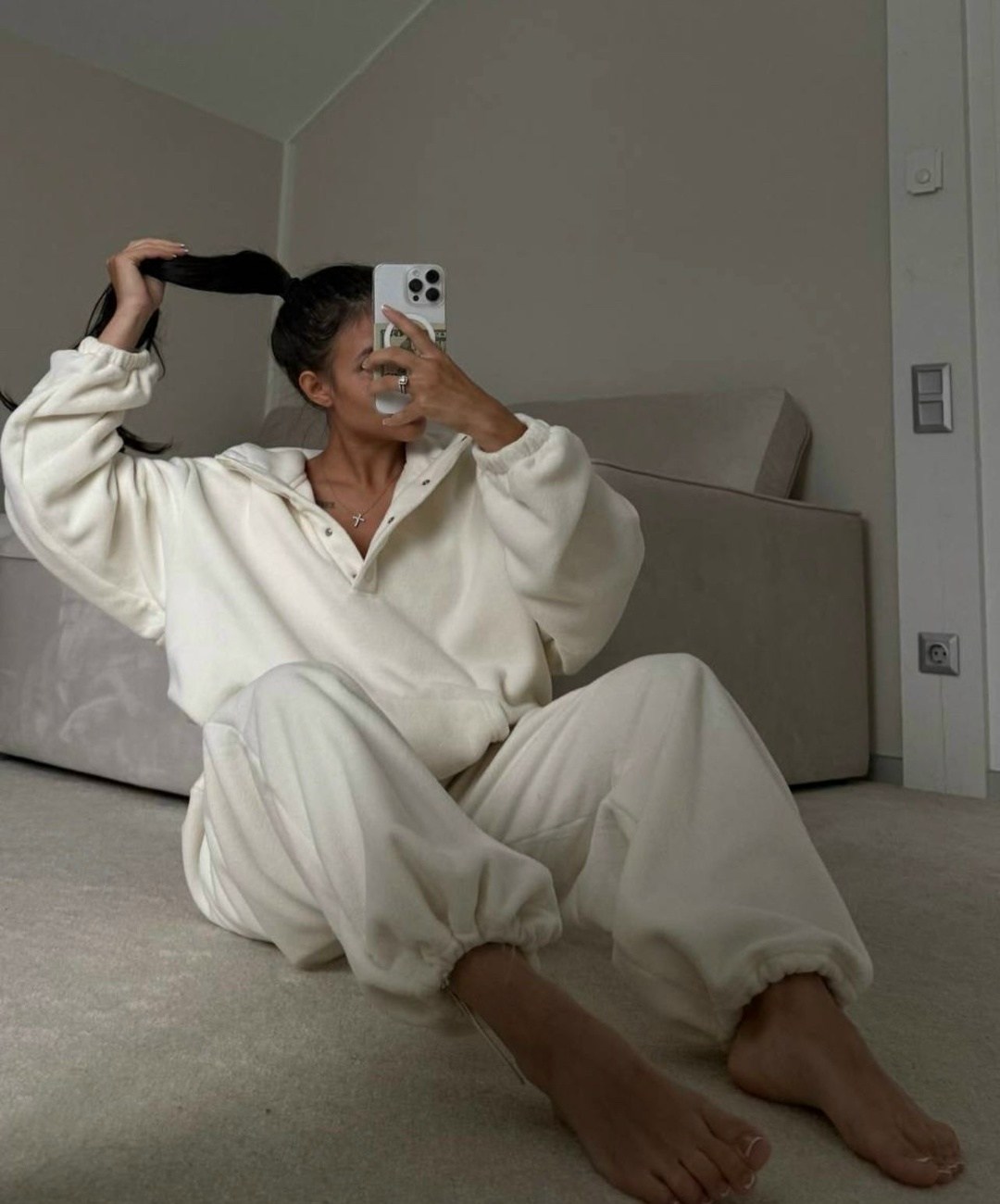 спортивные костюм,женский спортивный костюм,стильные костюмы,трикотажные костюмы,женский костюм на флисе