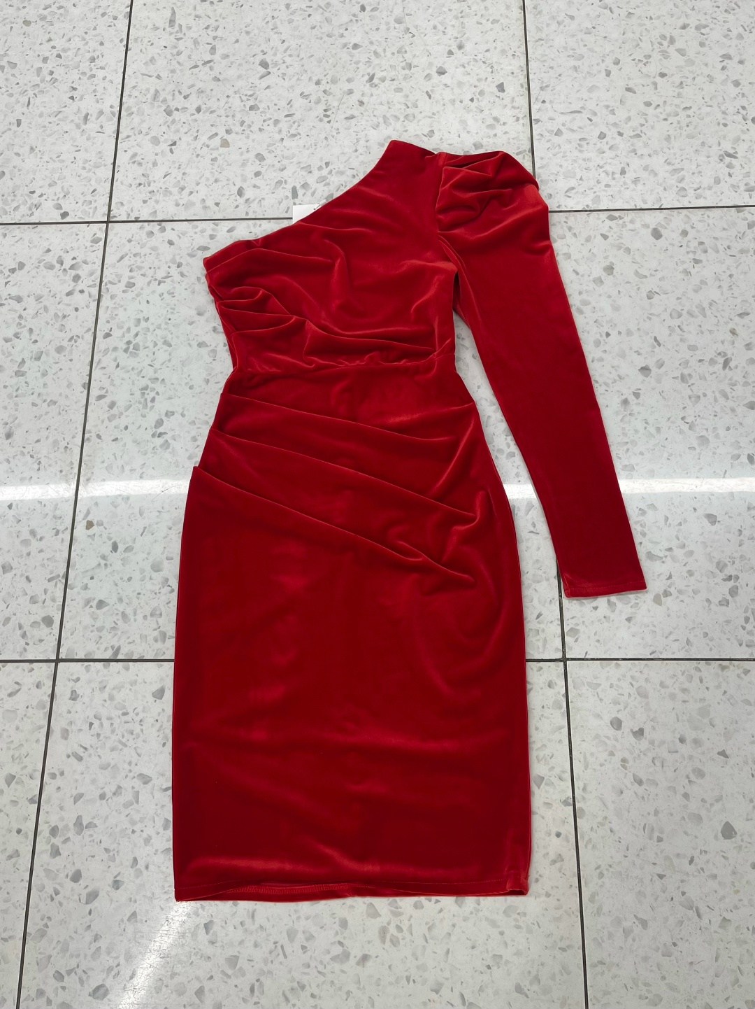 бархатное платье,платье женская,вечернее платье,облегающее платье,красное бархатное платье
