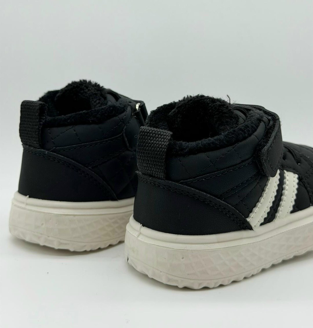 ,капитошка ,детская ,кроссовки капитошка,демисезонные ботинки