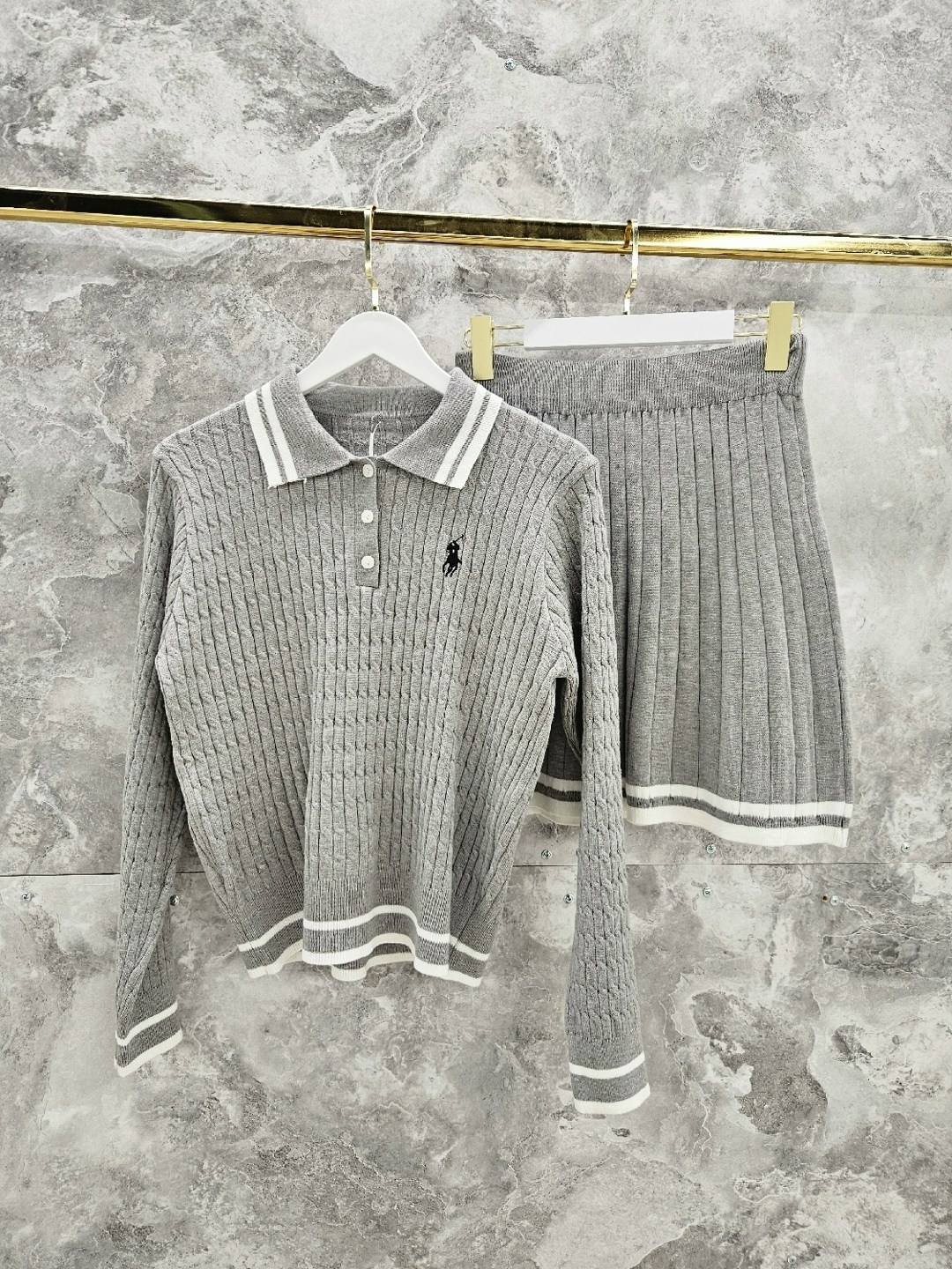 трикотажные костюмы,костюм с юбкой женский,женская кофта,гольф одежда,модные комплекты