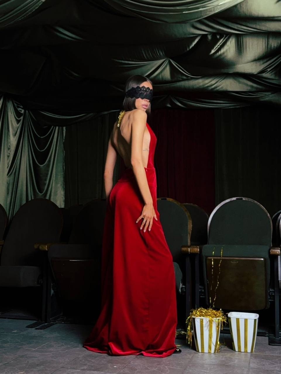 вечерние комбинезоны,вечерние наряды,модное платье,платье красное