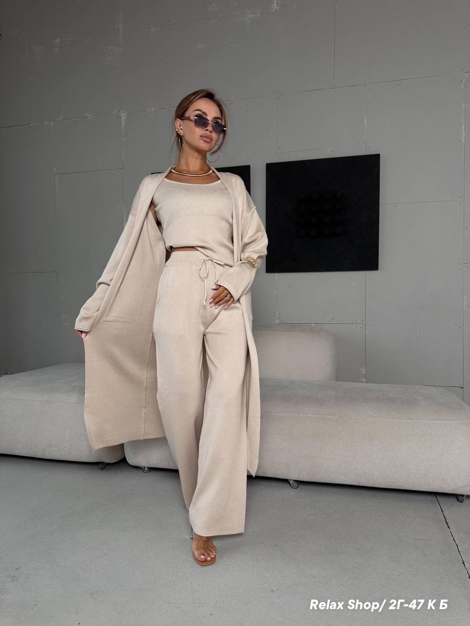 костюмы брючные,женский костюм тройка,трикотажные костюмы,костюмы женские,костюм тройка