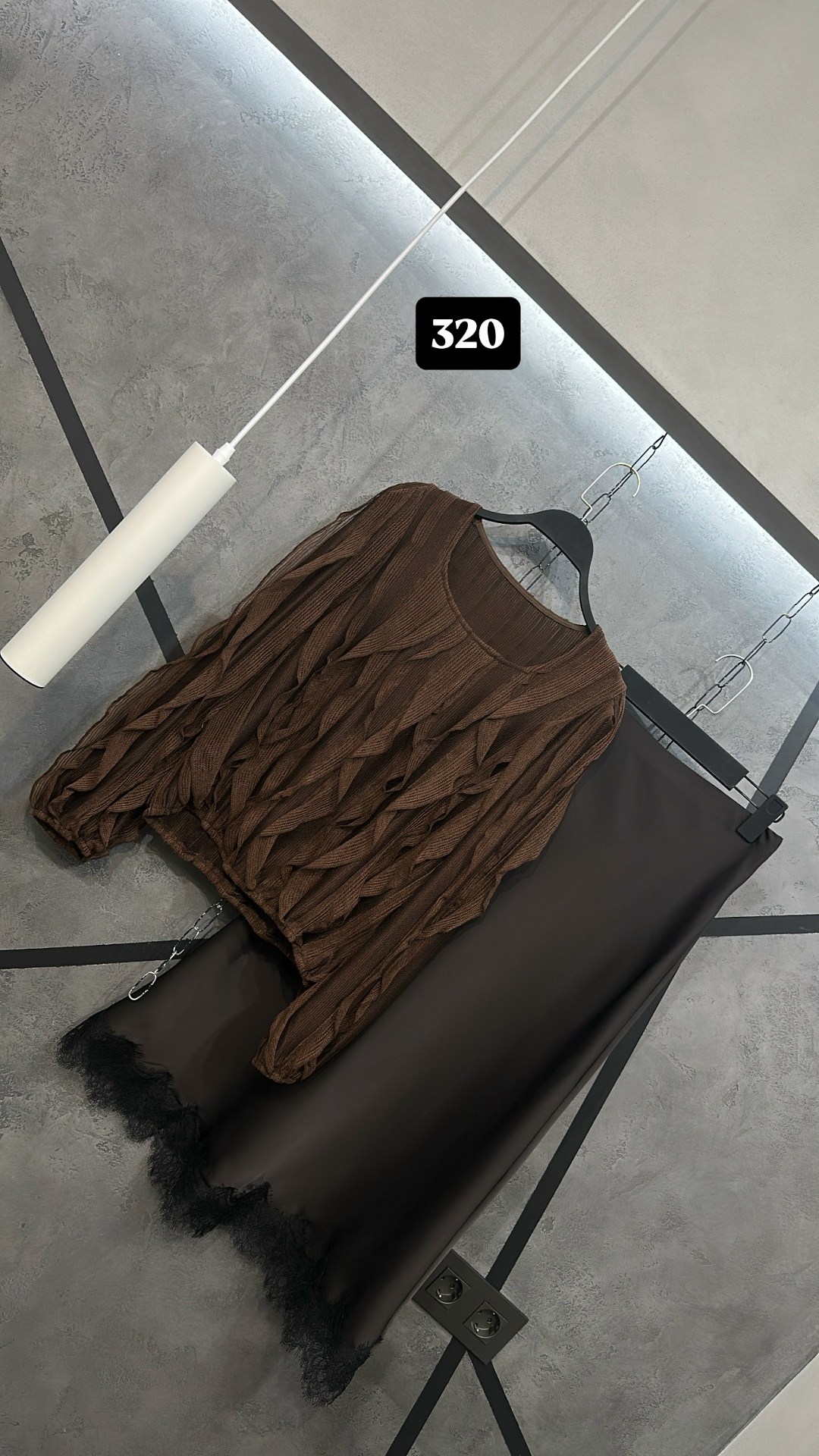 блузка с оборками,блузка нарядная с воланами,женская блузка,блузка с воланом,элегантные костюмы