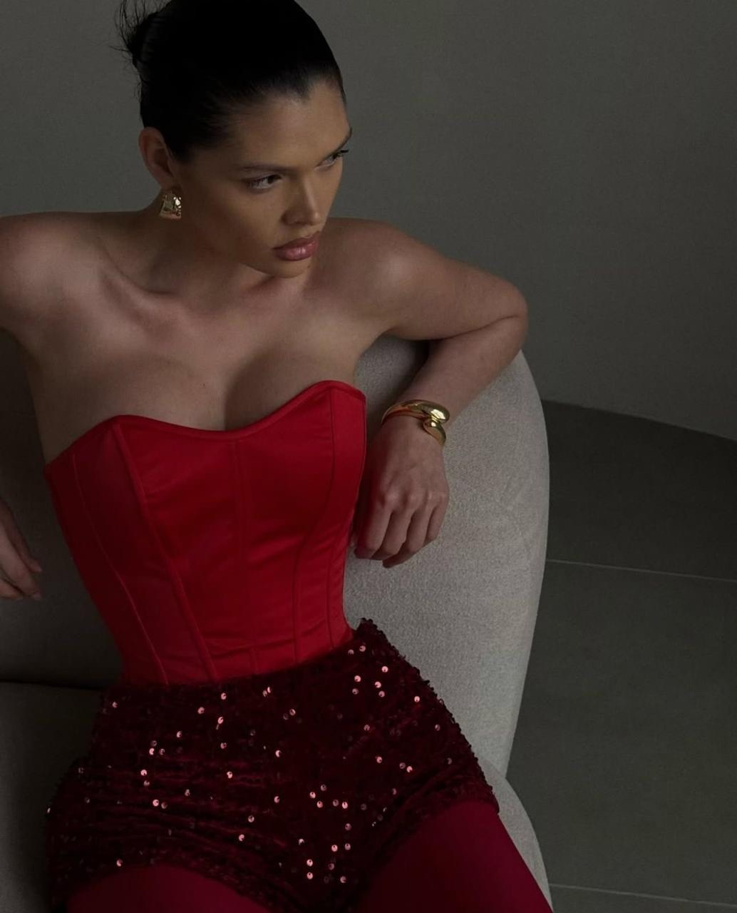 корсет,женские корсеты,бюстье,красное облегающее платье,шикарное красное платье