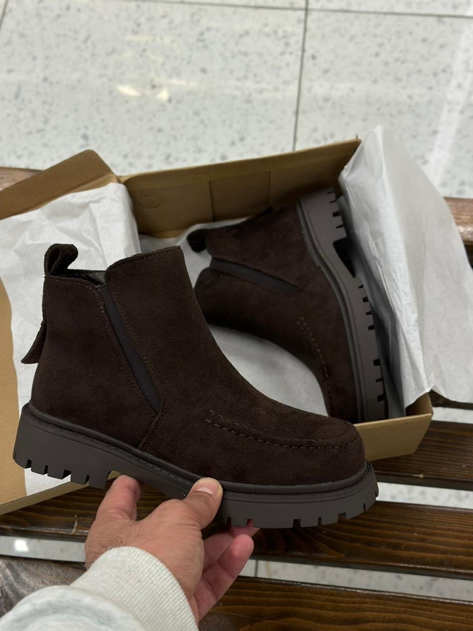 ботинки женские,,замшевые ботинки,женские ботинки челси,ботинка