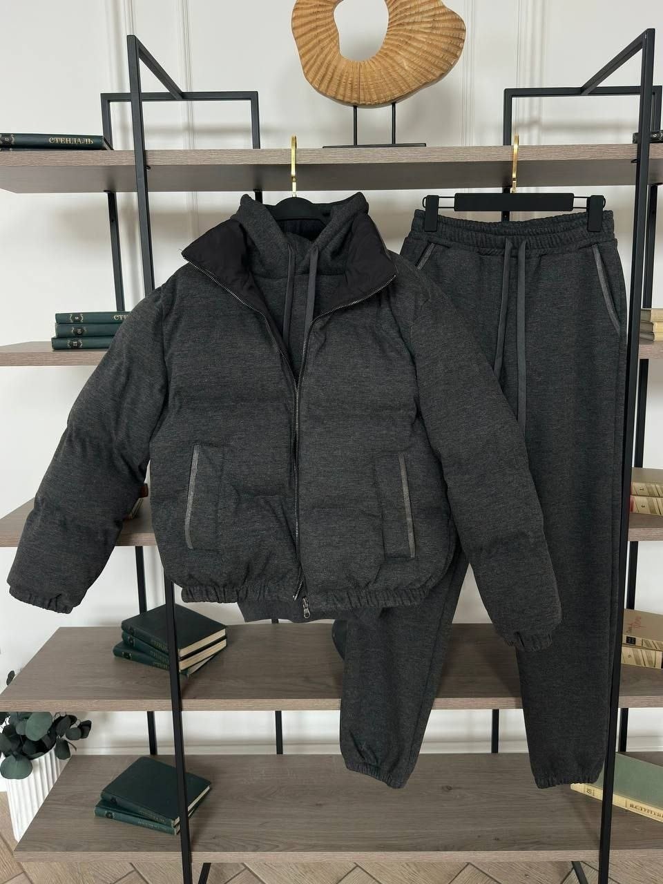 костюм с курткой,костюм тройка с курткой,куртка бомбер,куртка,спортивные костюм