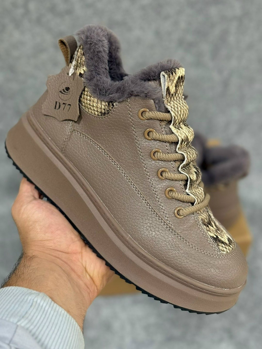 ,зимние сникерсы эконика,зимняя  женская,женские ботинки,зимние кроссовки женские