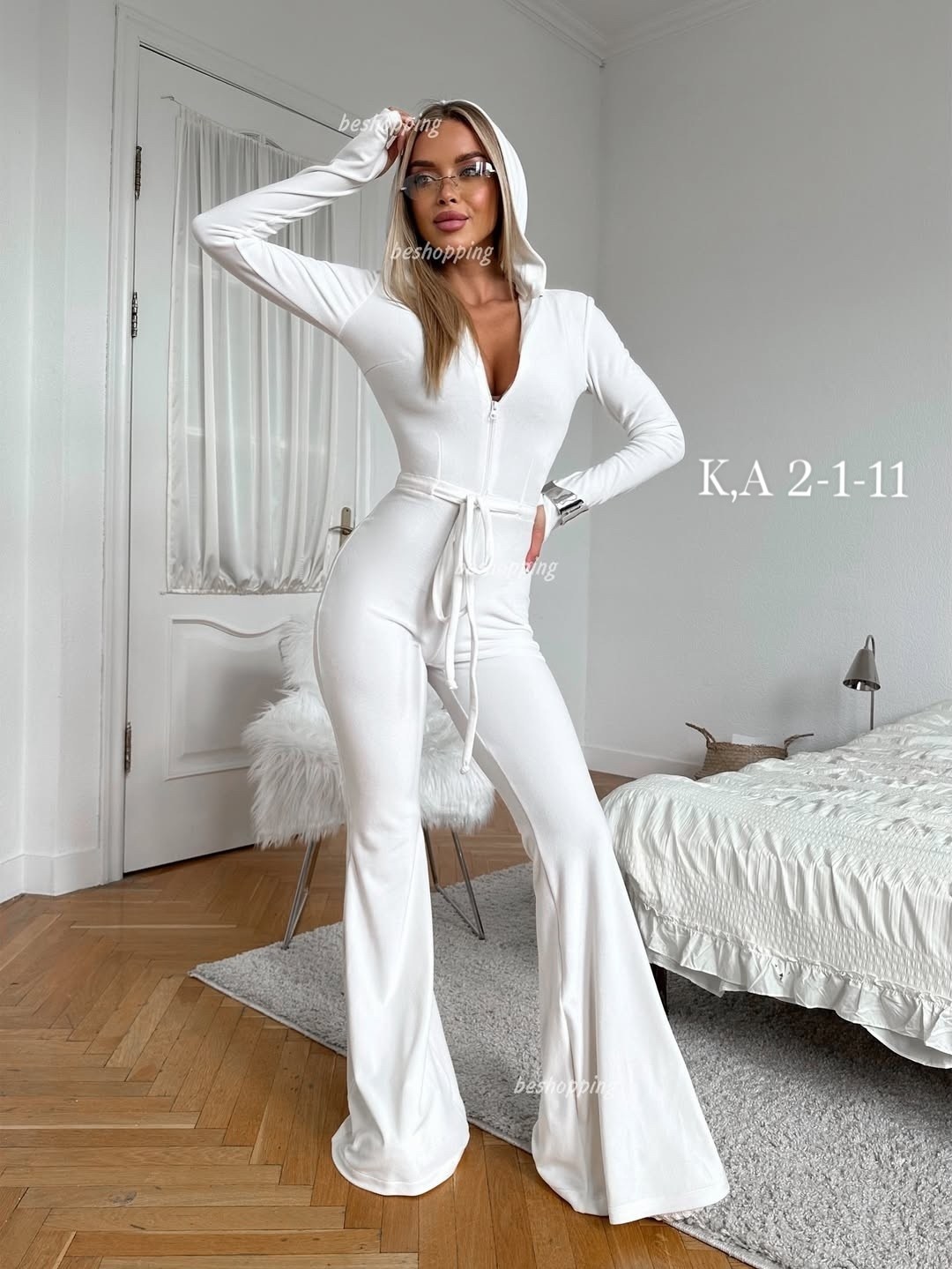 костюм белый,белый брючный костюм,костюмы спортивные,костюм тройка с брюками,женские костюмы