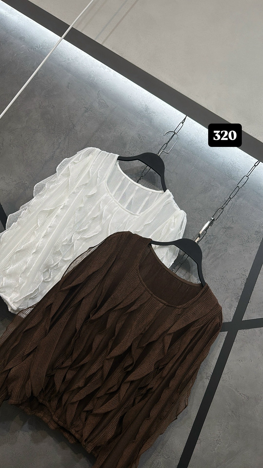 блузка с оборками,блузка нарядная с воланами,женская блузка,блузка с воланом,элегантные костюмы