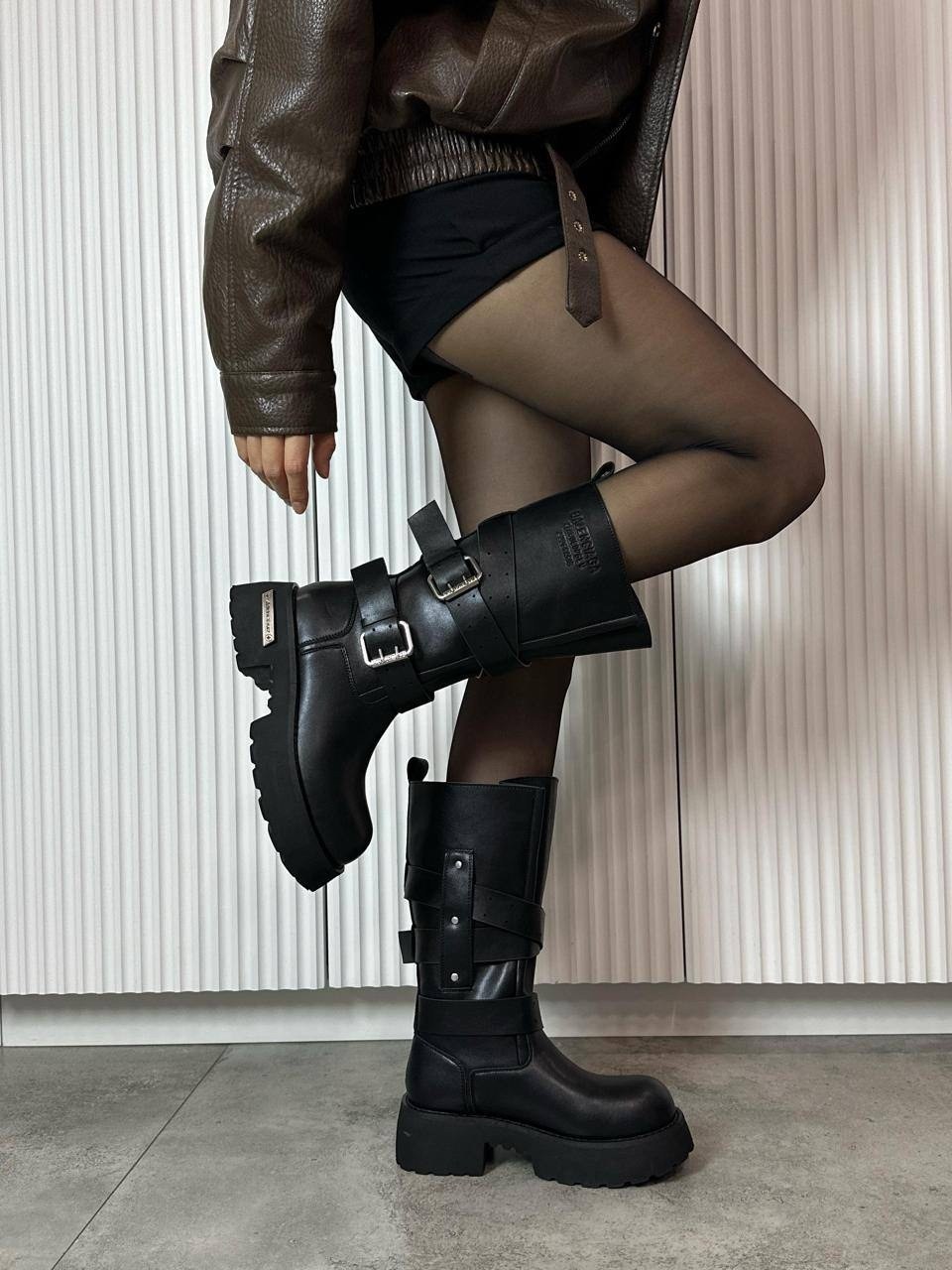 ,полусапоги,модные сапоги, женская,модные ботинки