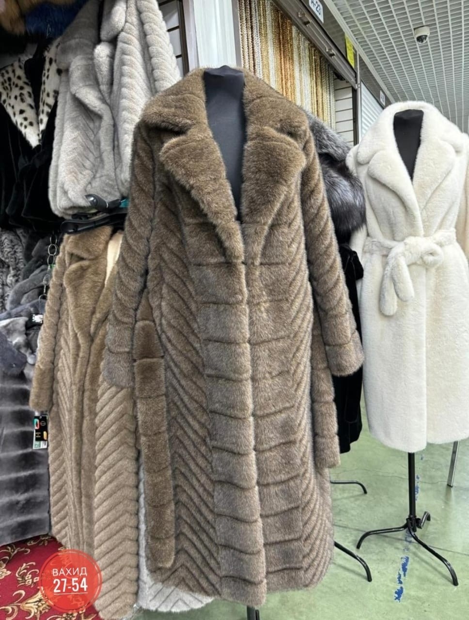 шуба искусственная,шуба из эко меха,шуба из искусственного меха под норку,эко шуба,шуба белая