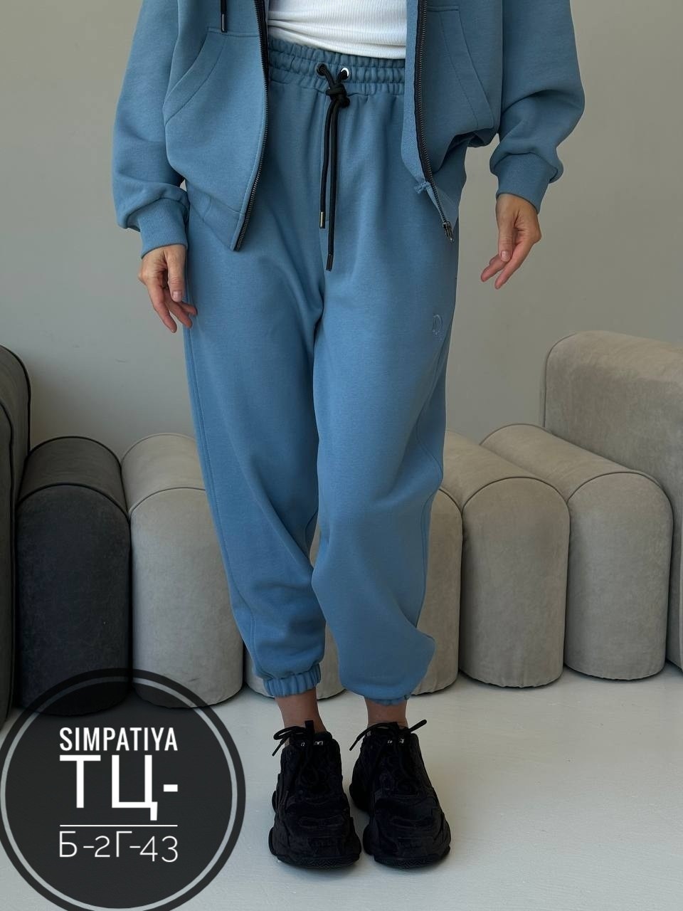 спортивные костюм,трикотажные костюмы,костюмы спортивные женские,парные спорт костюмы ,толстовка мужской